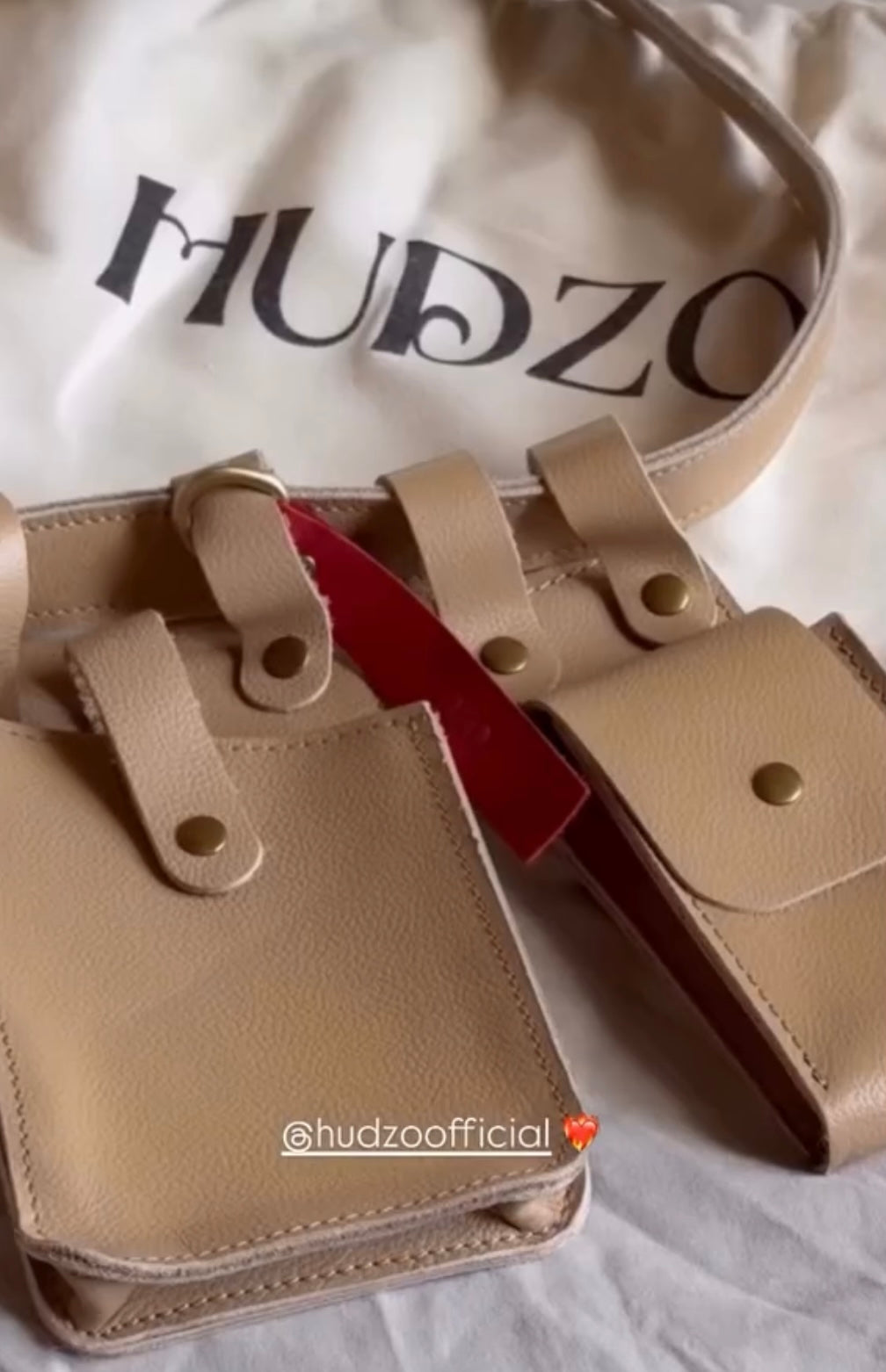 Hudzo handsfree essential beltbag- Beige - waterproof beige