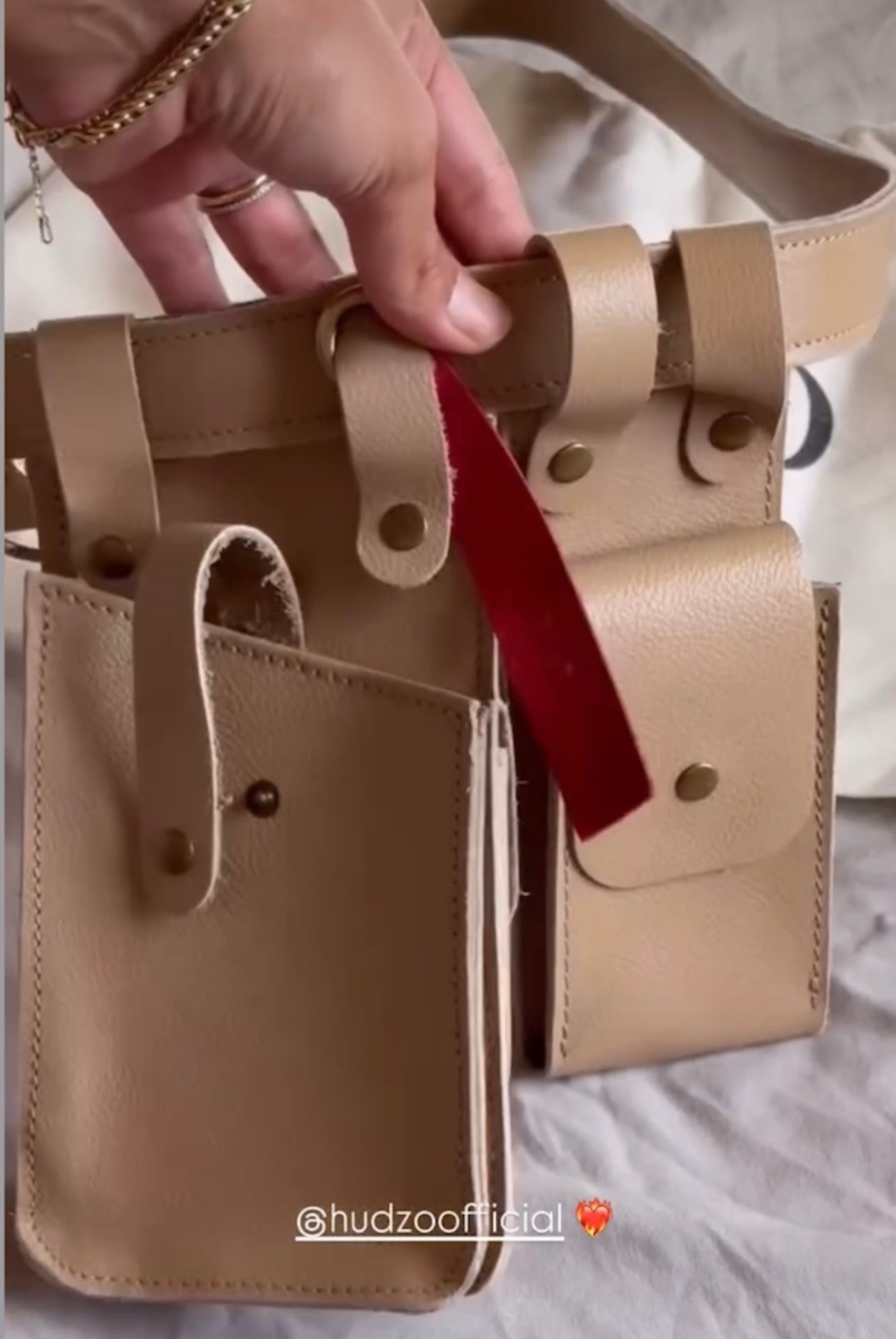 Hudzo handsfree essential beltbag- Beige - waterproof beige