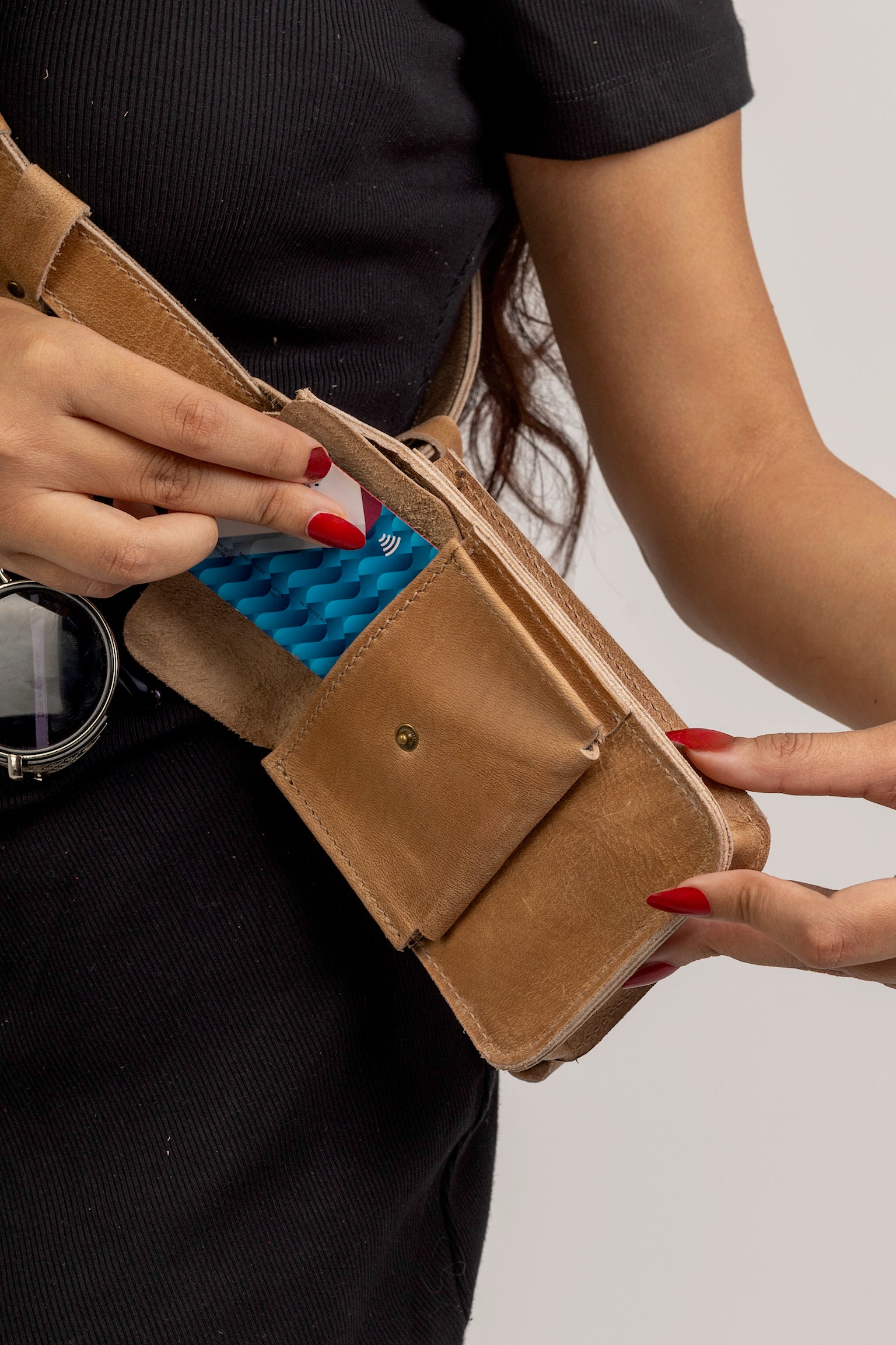 Hudzo handsfree essential beltbag- Beige - waterproof beige
